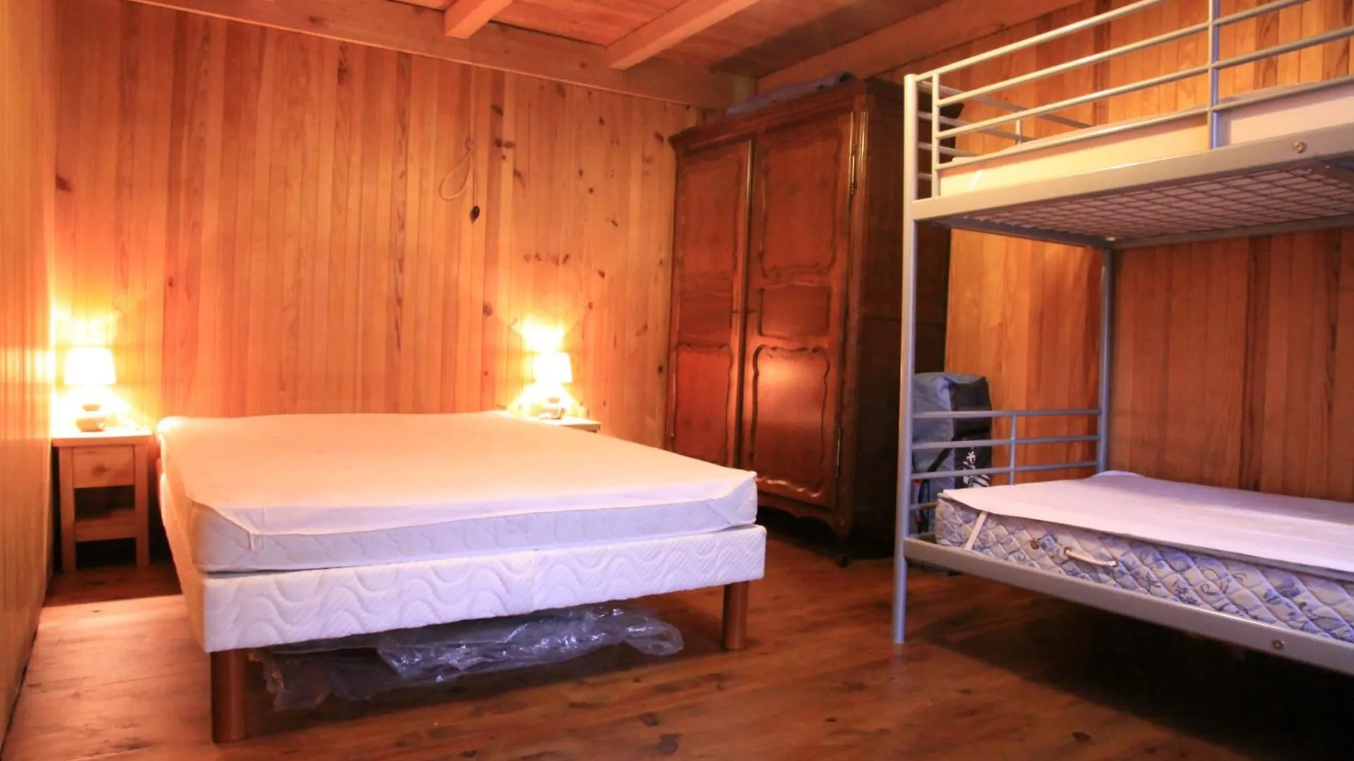 Chalet La Tournette Montmin 0*,  França